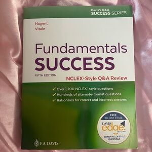 Davis's Q&A SUCCESS SERIES Fundamentals SUCCESS FIFTH EDITION NCLEX